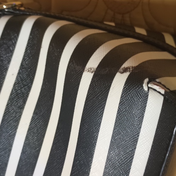 Kate Spade Crossbody 3 Set, Wallet And Wristlet - Picture 14 of 14